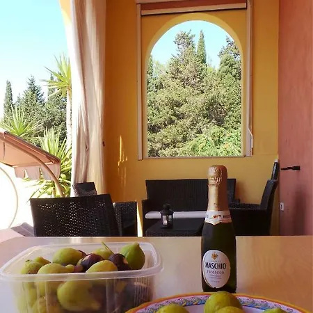 Francis1 Super Vista Mare Tatil Evi